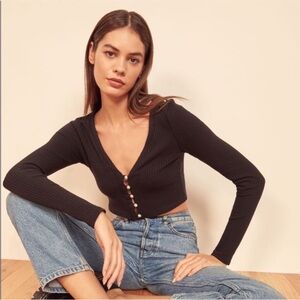 Reformation Calle top rib black knit pearl crop long sleeve SZ XS